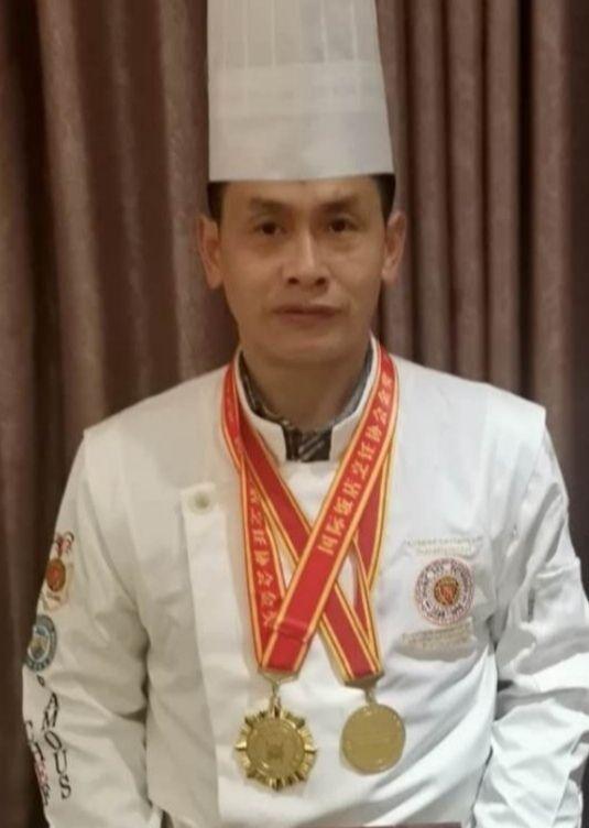 李荣